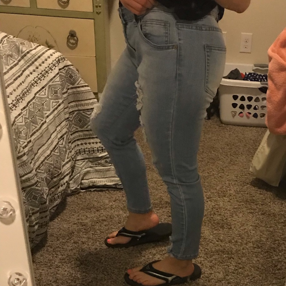 Boyfriend Jeans - Picture 3 of 5